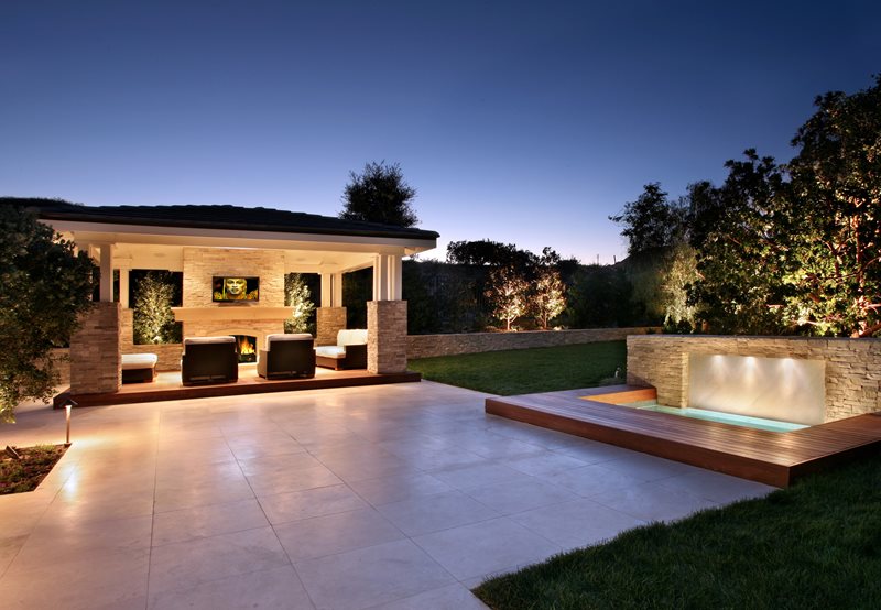 large-backyard-design-urban-landscape-inc_8162